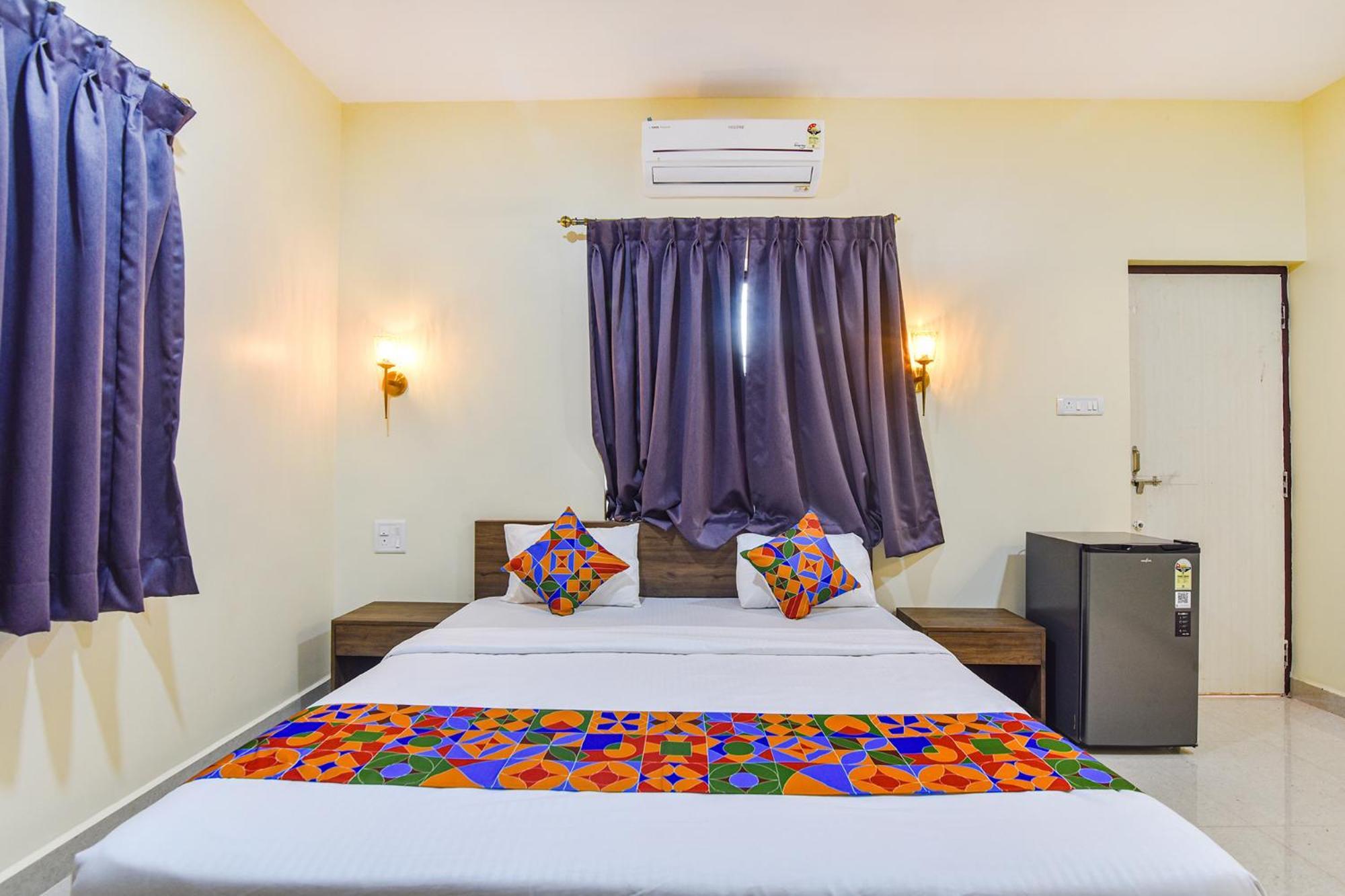 Fabhotel Baga Tulip - 500M From Baga Beach エクステリア 写真