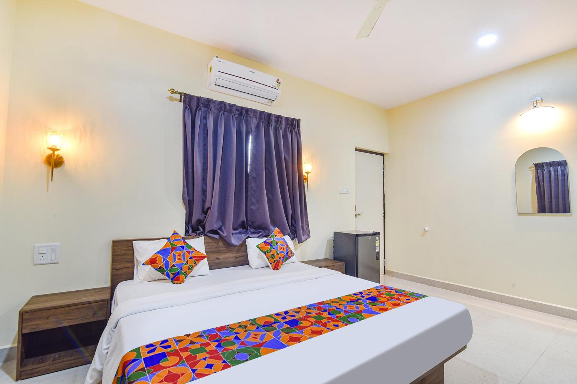 Fabhotel Baga Tulip - 500M From Baga Beach エクステリア 写真